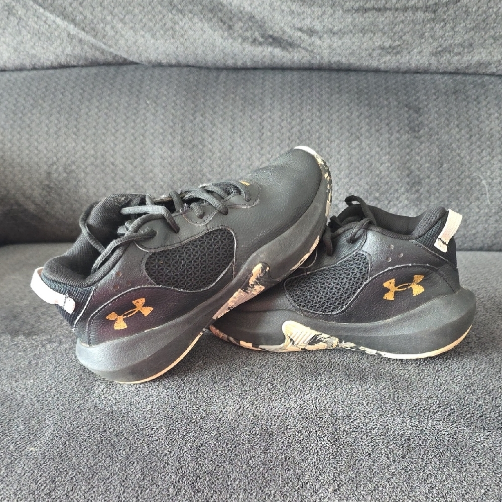 Under Armour Kids Black Sneakers with Gold Accents